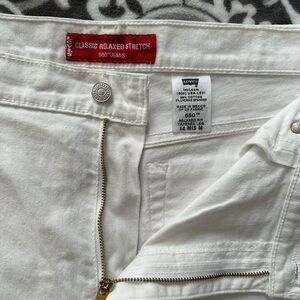 Levi's 550 classic White Jeans